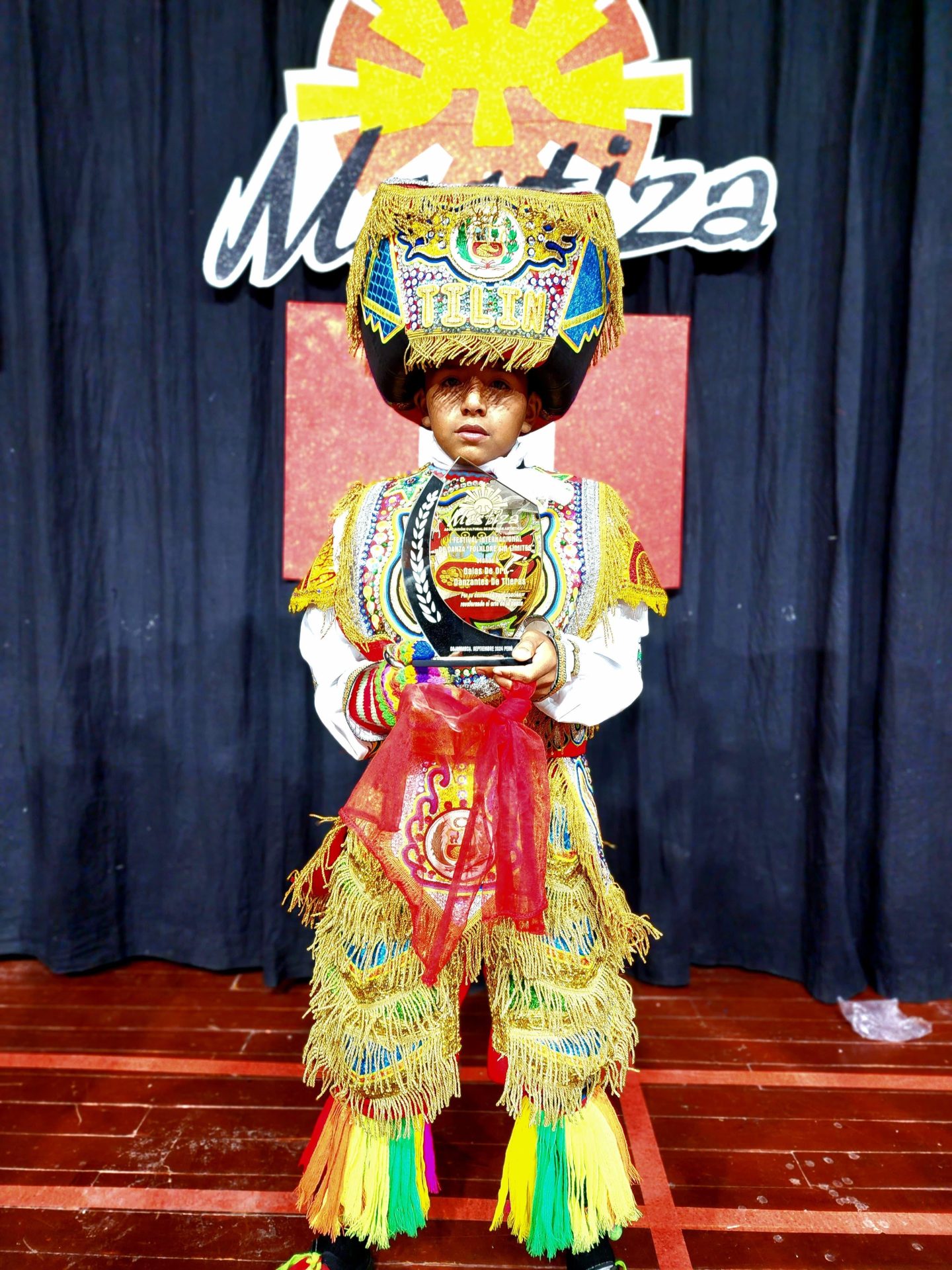 Tilín: niño danzante de tijeras ha sido invitado para representar al Perú en Colombia 1 Tilin