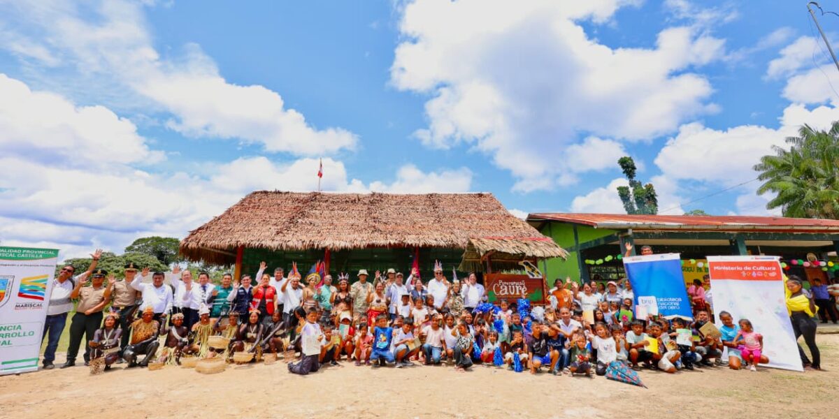 Inaguración de biblioteca en Nueva Galilea (Loreto)
