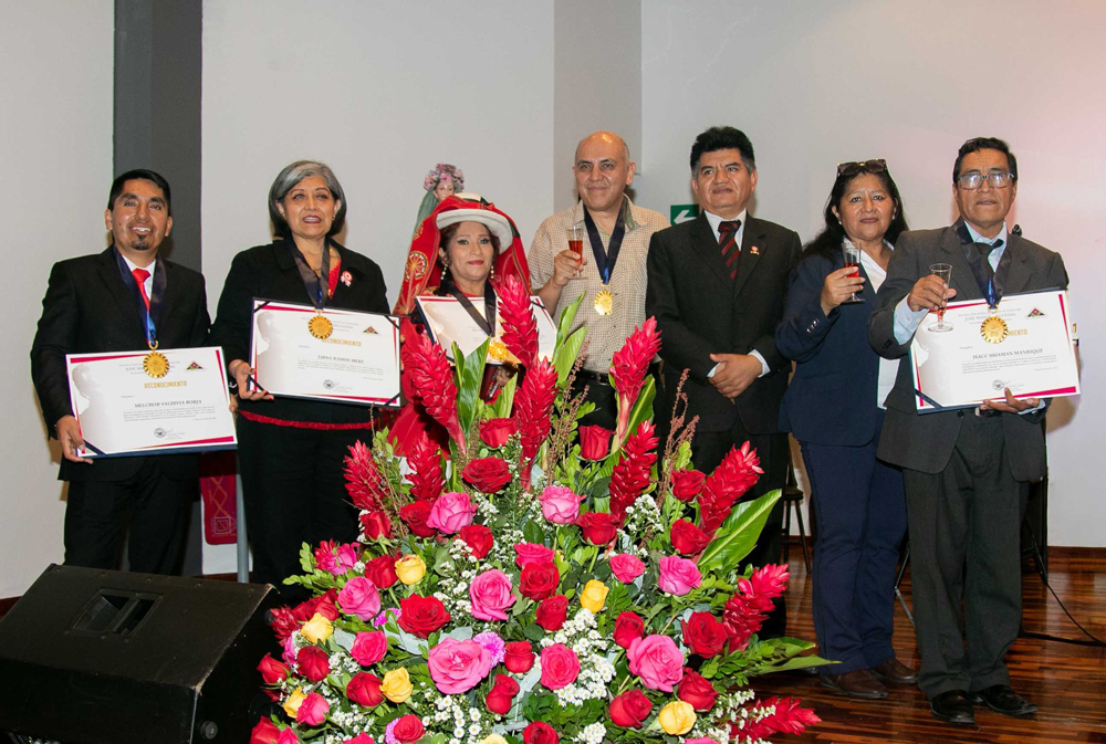 La ENSF José María Arguedas reconoció a maestros y artistas en su 77.º aniversario 1 Jose Maria Arguedas